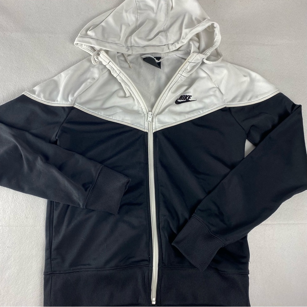 Nike Zip-Up Hooded Jacket women size small white black soft lightweight jogging